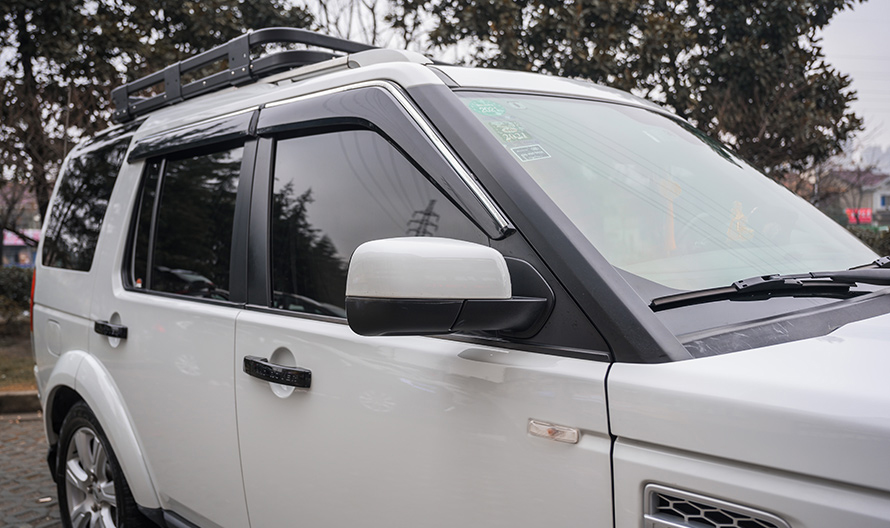 路虎发现3M隐形车衣(漆面保护膜)案例(图4) 路虎发现3M隐形车衣(漆面保护膜)案例(图4)