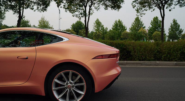 捷豹F-TYPE3M2080改色膜幻彩亚面金粉MGM34案例(图7)