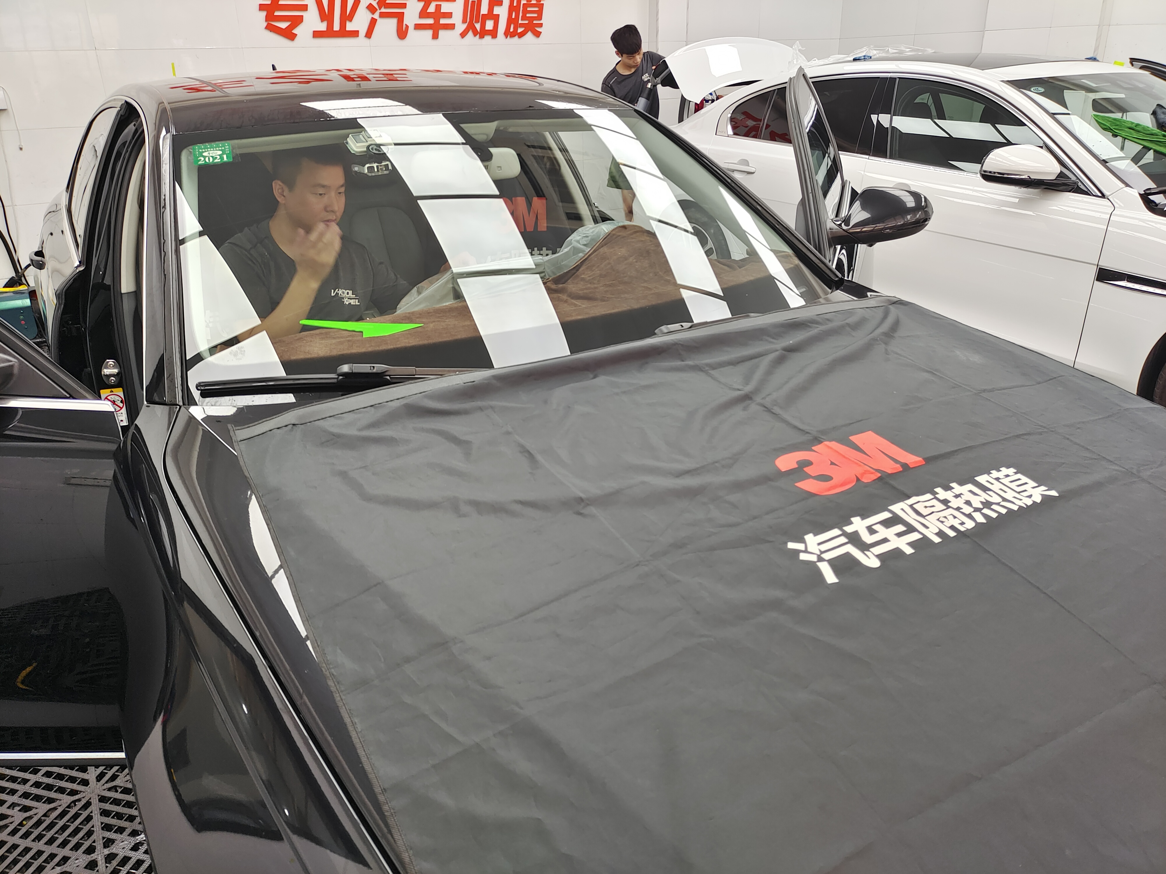 奥迪A6前档(图4)